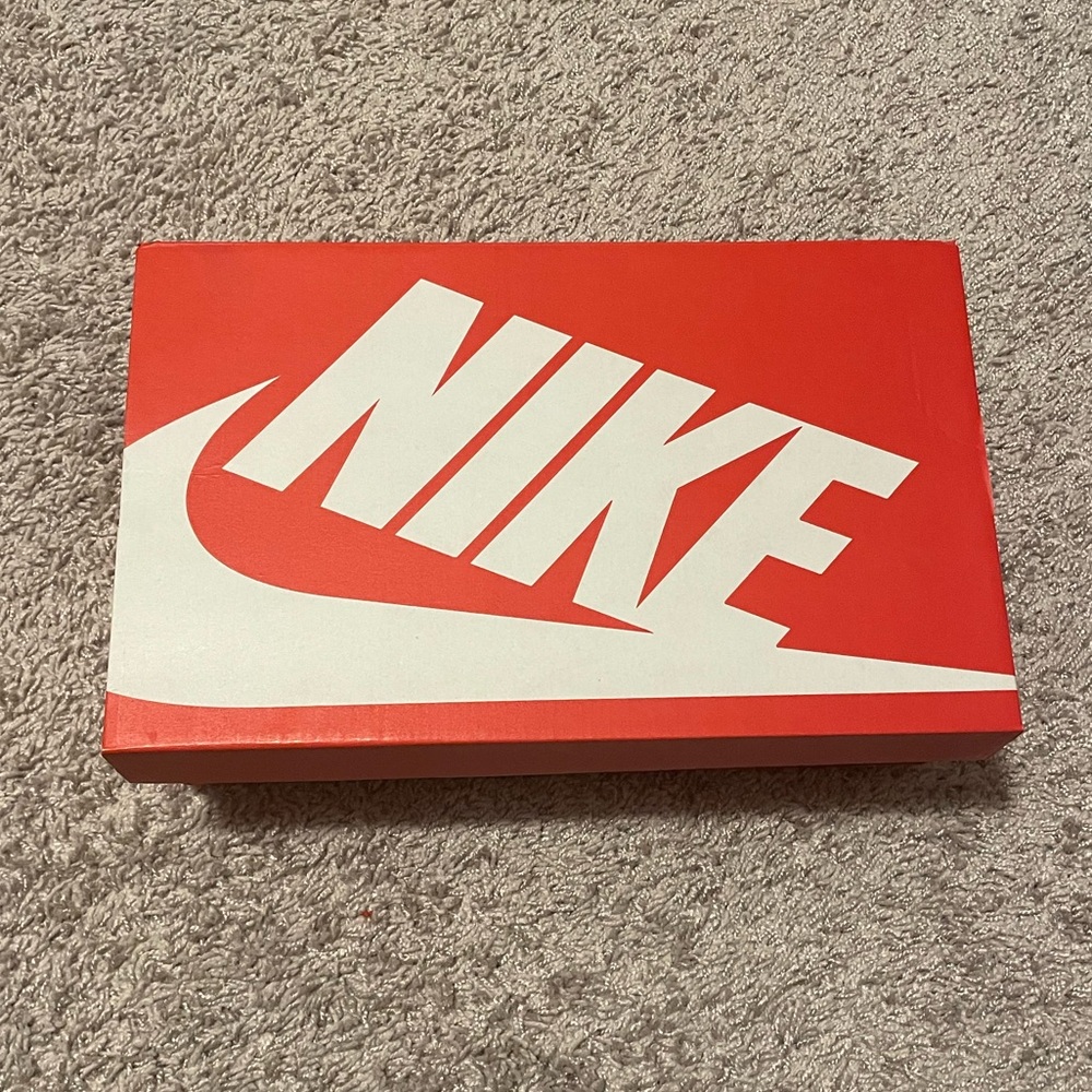 #311 Empty Box Only W Nike Dunk Low Lx Sneaker Bo… - image 6